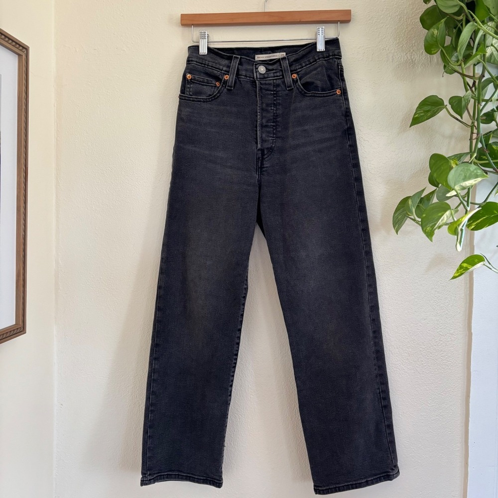 Levi's ribcage straight ankle jeans black size 25
